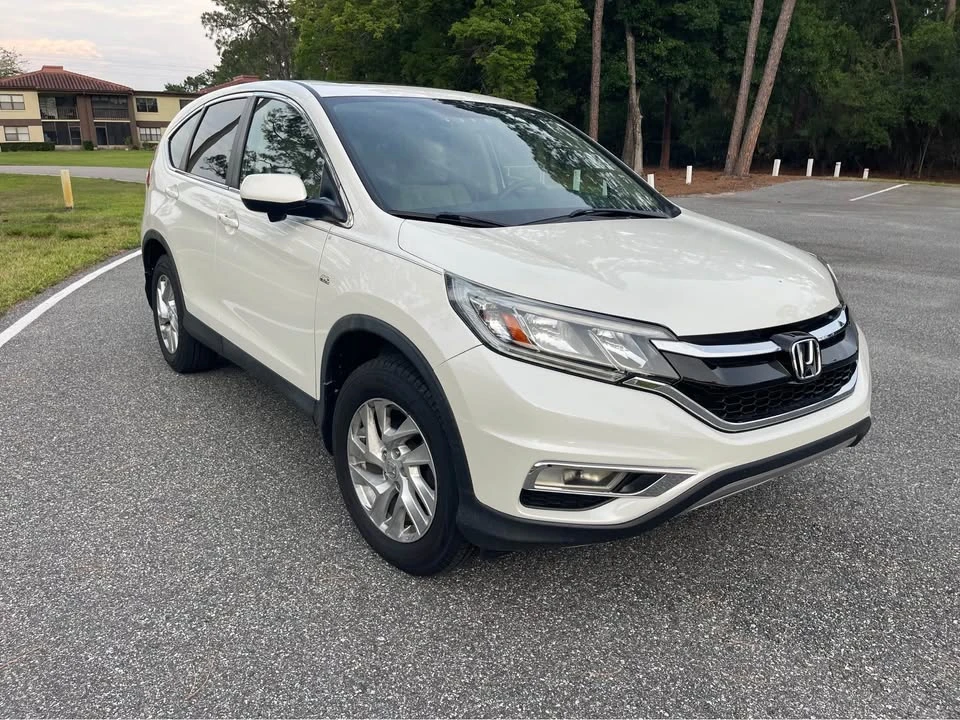 2015 Honda CR-V 4th Gen - Image 2 of 15