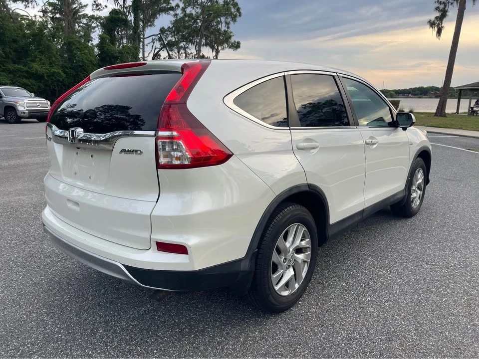 2015 Honda CR-V 4th Gen - Image 5 of 15