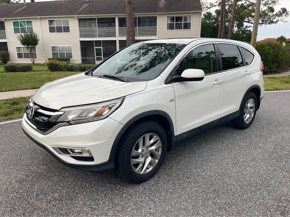 2015 Honda CR-V 4th Gen - Image 3 of 15