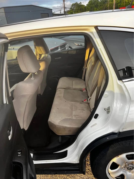 2015 Honda CR-V 4th Gen - Image 11 of 21