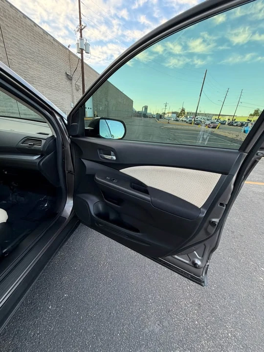 2015 Honda CR-V 4th Gen - Image 11 of 18