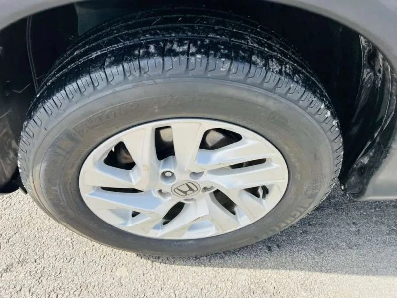 2015 Honda CR-V 4th Gen - Image 5 of 12