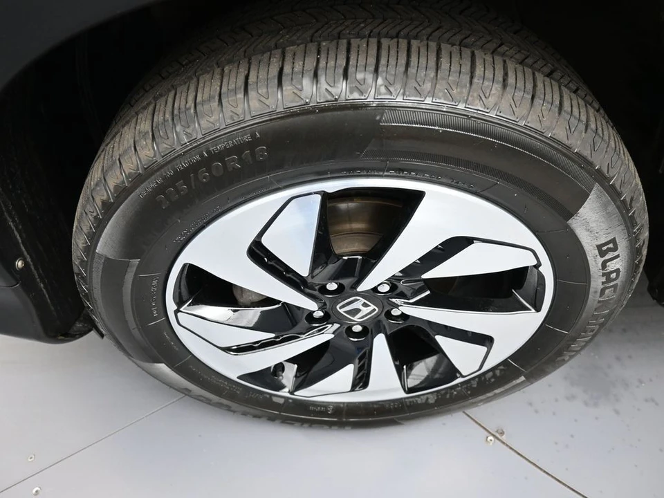 2015 Honda CR-V 4th Gen - Image 14 of 21