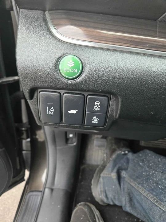 2015 Honda CR-V - Image 17 of 20