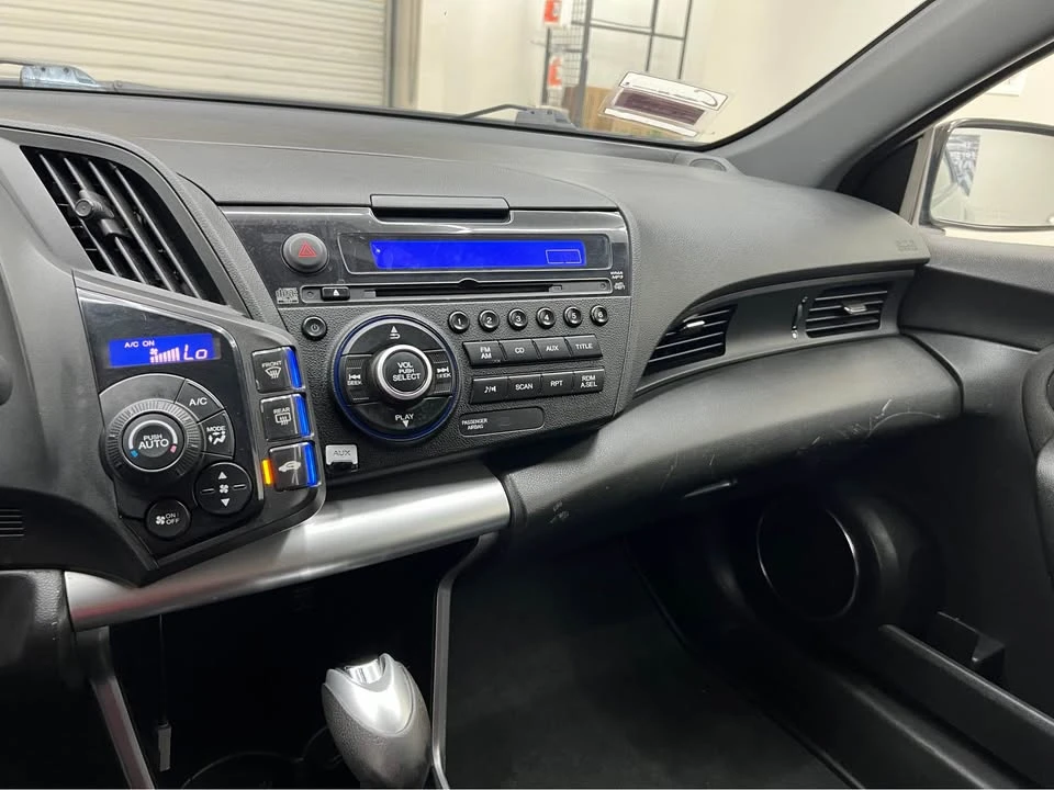 2015 Honda CR-Z - Image 11 of 15