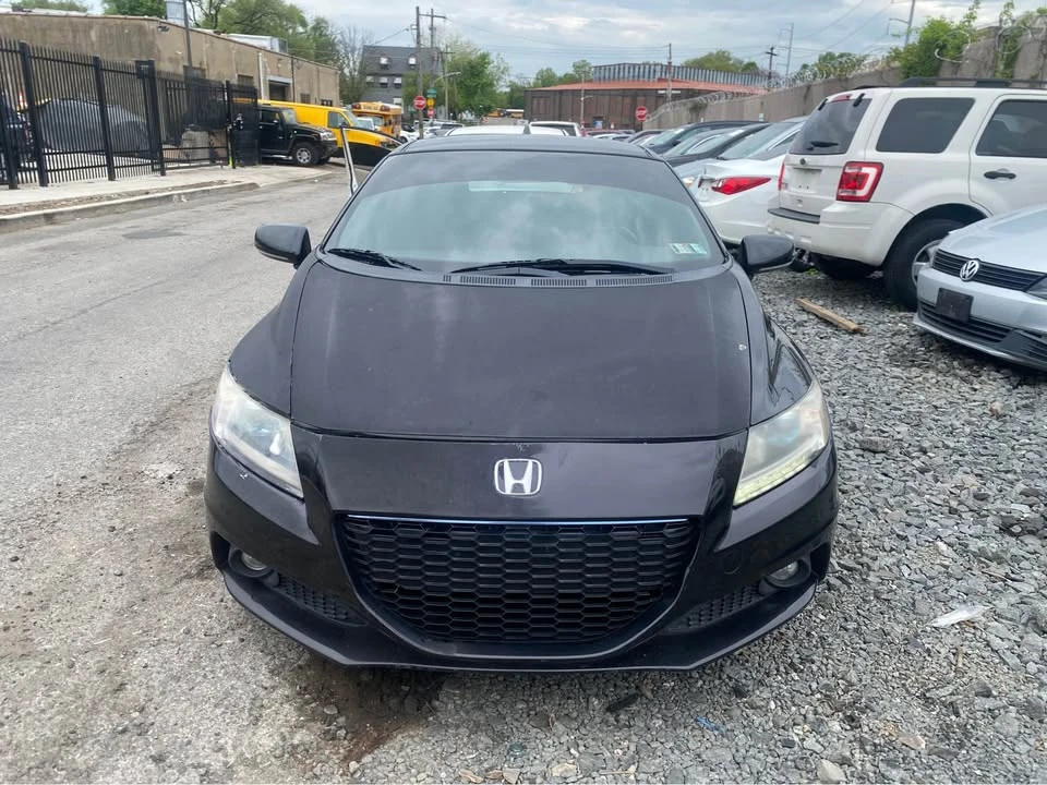 2015 Honda CR-Z - Image 2 of 11