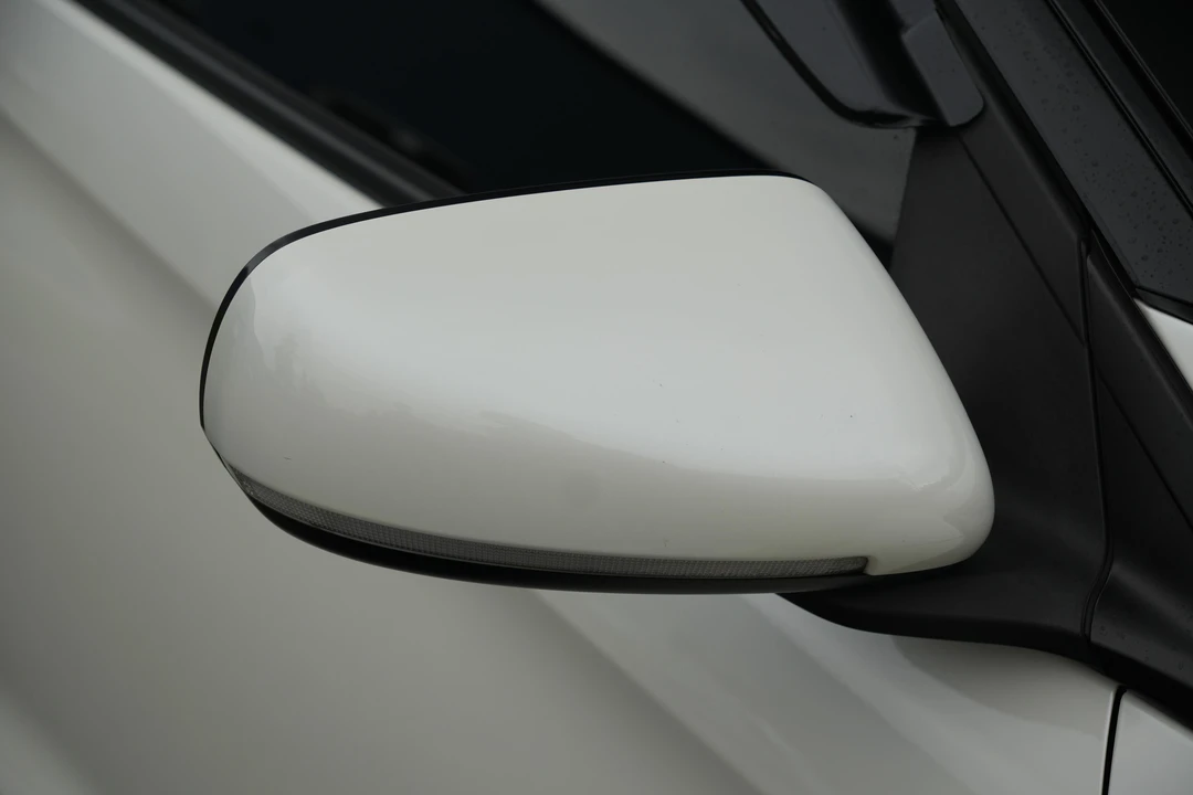 2015 Honda CR-Z - Image 16 of 31