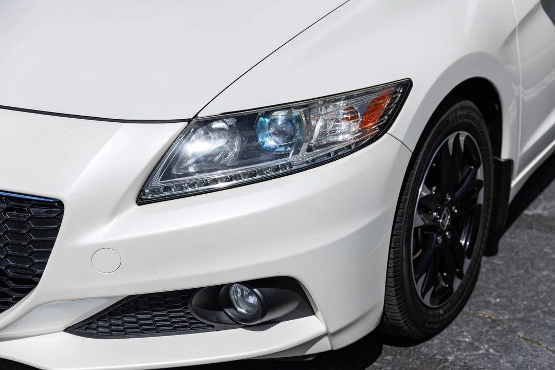 2015 Honda CR-Z - Image 13 of 31