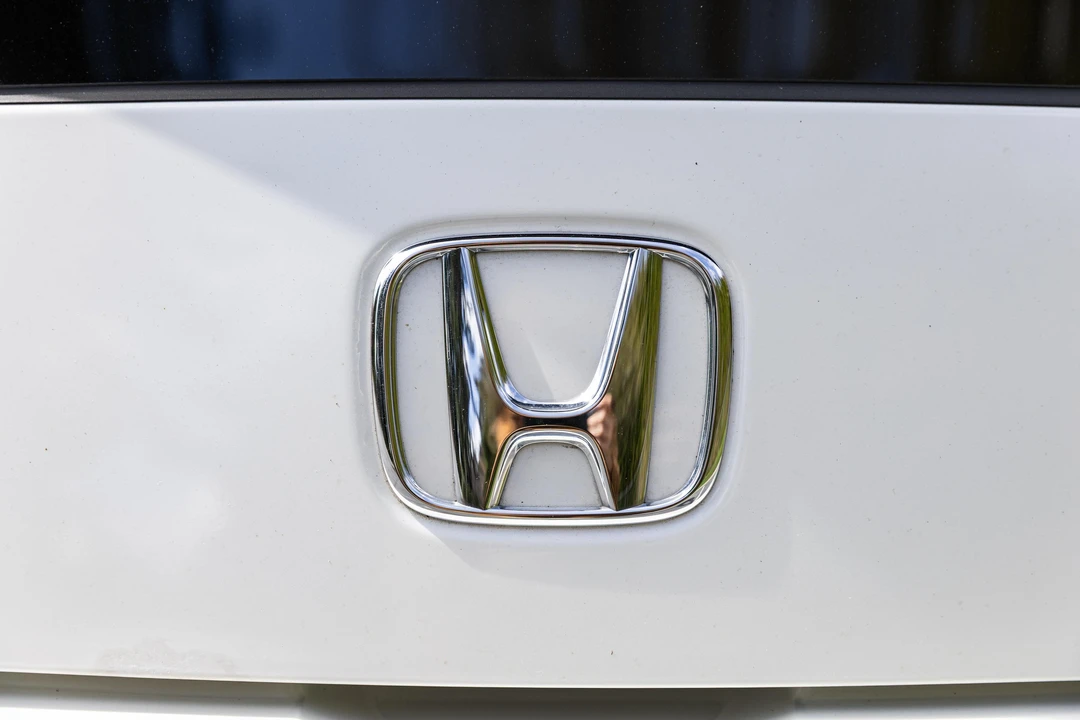 2015 Honda CR-Z - Image 21 of 31