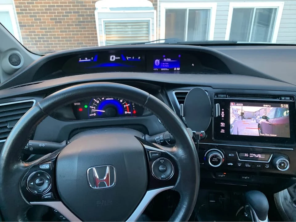 2015 Honda Civic 9th Gen - Image 3 of 5