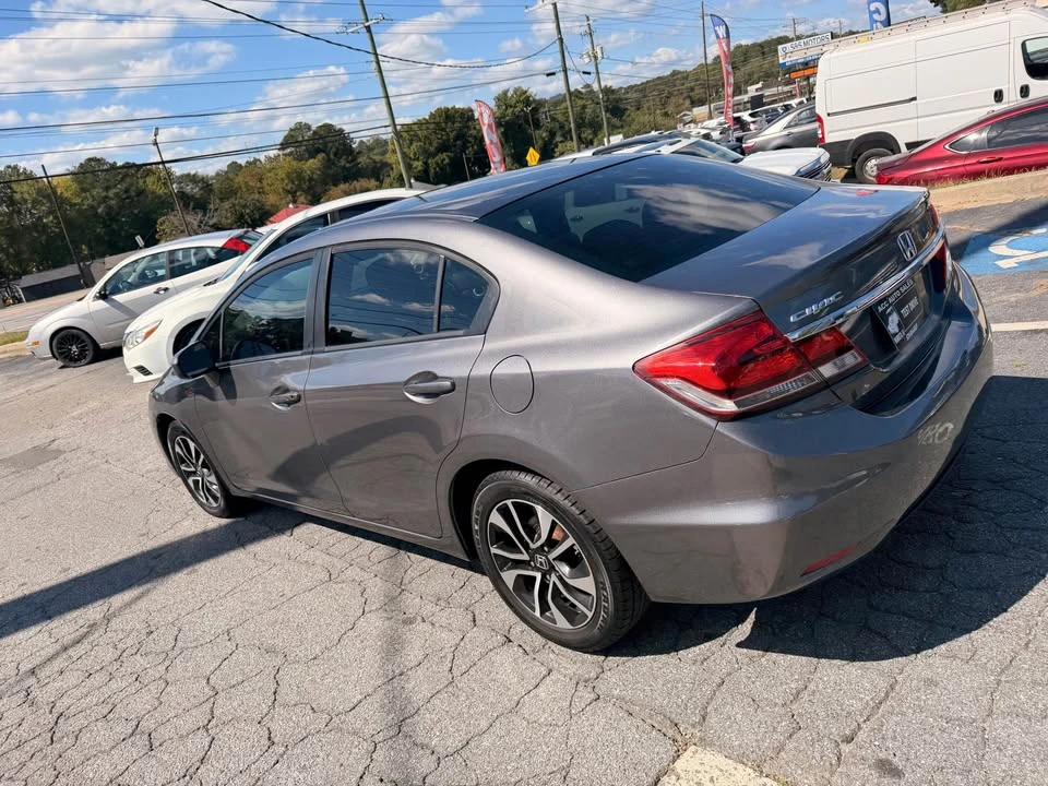 2015 Honda Civic 9th Gen - Image 6 of 11