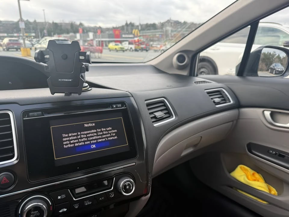 2015 Honda Civic 9th Gen - Image 6 of 19