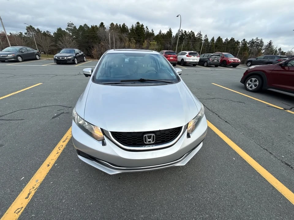 2015 Honda Civic 9th Gen - Image 5 of 19