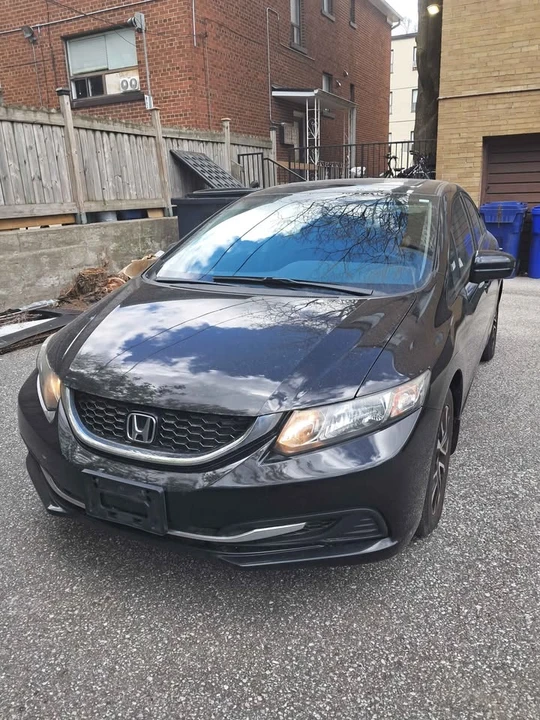 2015 Honda Civic 9th Gen - Image 3 of 9