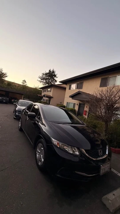 2015 Honda Civic 9th Gen - Image 2 of 10