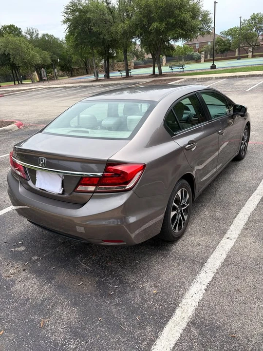 2015 Honda Civic 9th Gen - Image 6 of 15