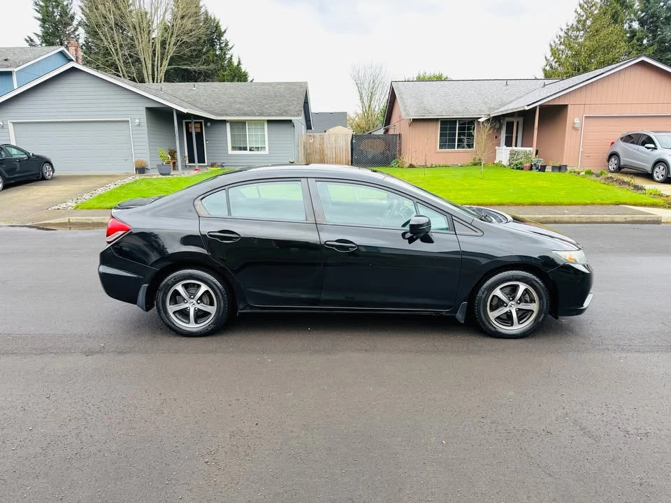 2015 Honda Civic 9th Gen - Image 4 of 16