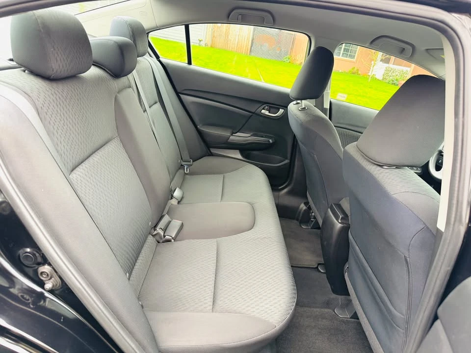 2015 Honda Civic 9th Gen - Image 8 of 16