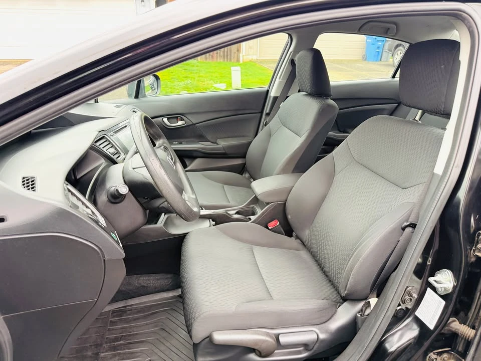 2015 Honda Civic 9th Gen - Image 10 of 16