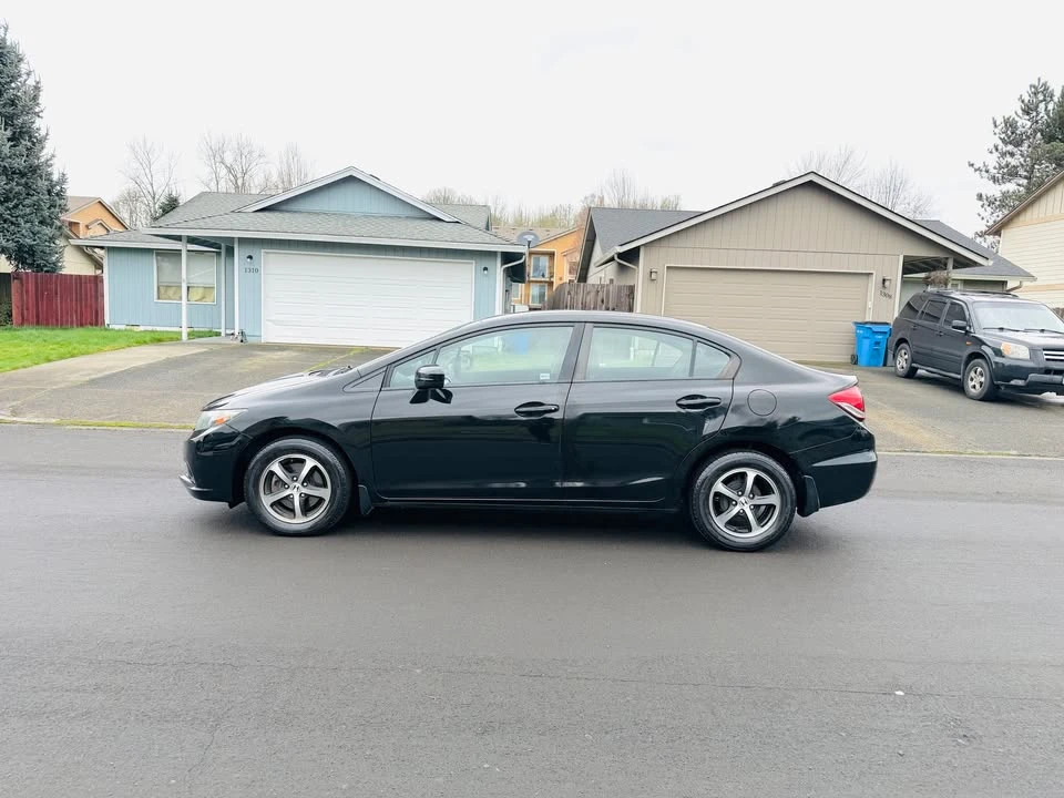 2015 Honda Civic 9th Gen - Image 5 of 16