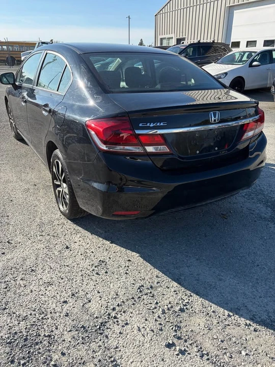 2015 Honda Civic 9th Gen - Image 4 of 11