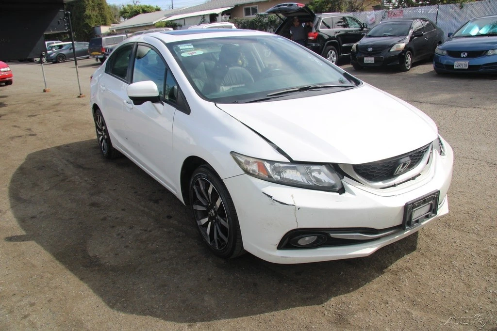 2015 Honda Civic 9th Gen - Image 10 of 21