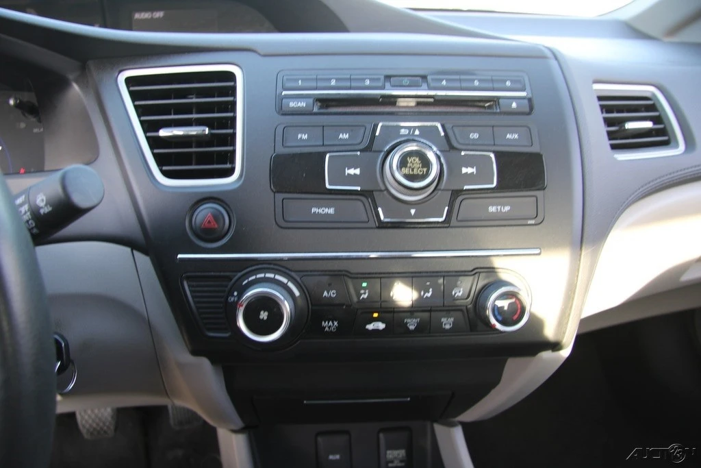 2015 Honda Civic 9th Gen - Image 19 of 21