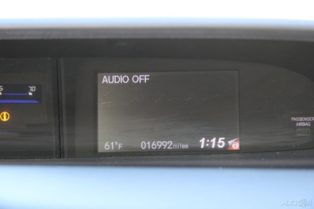 2015 Honda Civic 9th Gen - Image 17 of 21