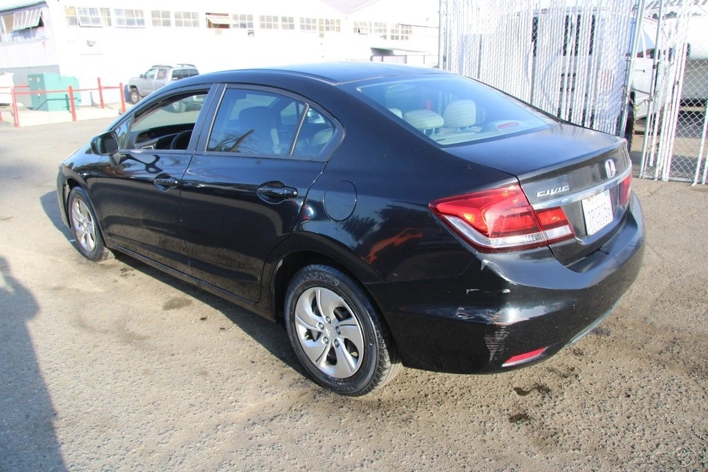 2015 Honda Civic 9th Gen - Image 5 of 21