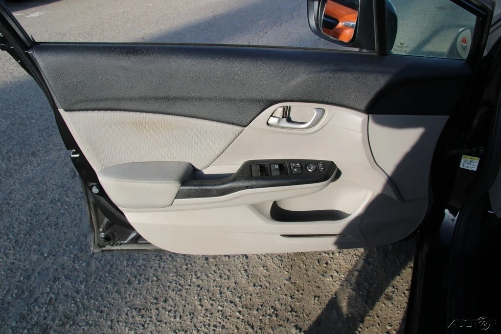 2015 Honda Civic 9th Gen - Image 13 of 21