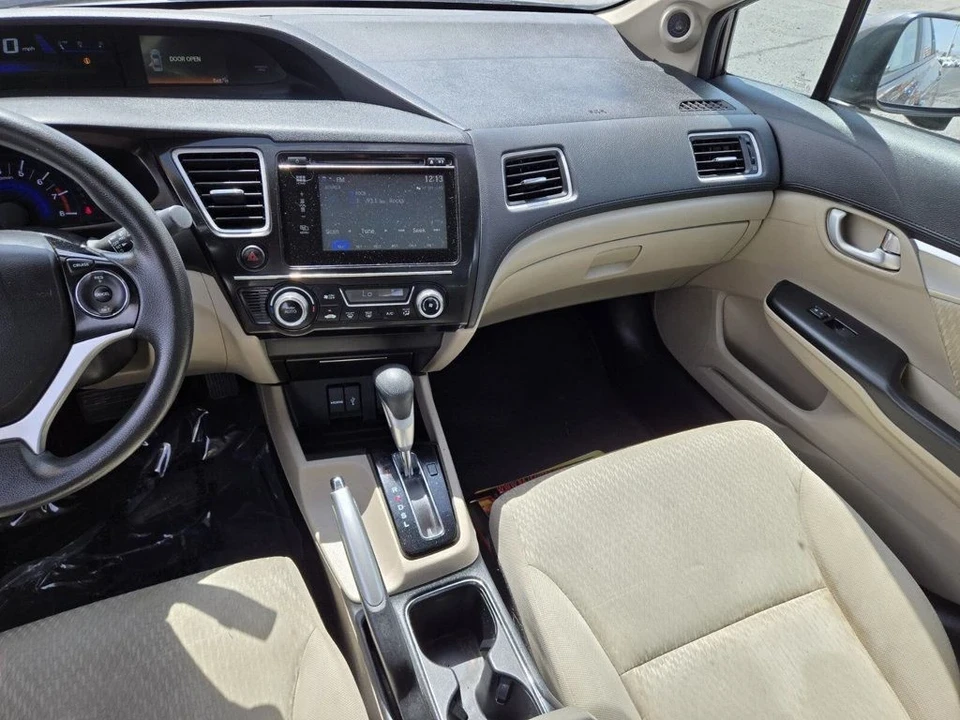 2015 Honda Civic 9th Gen - Image 10 of 12