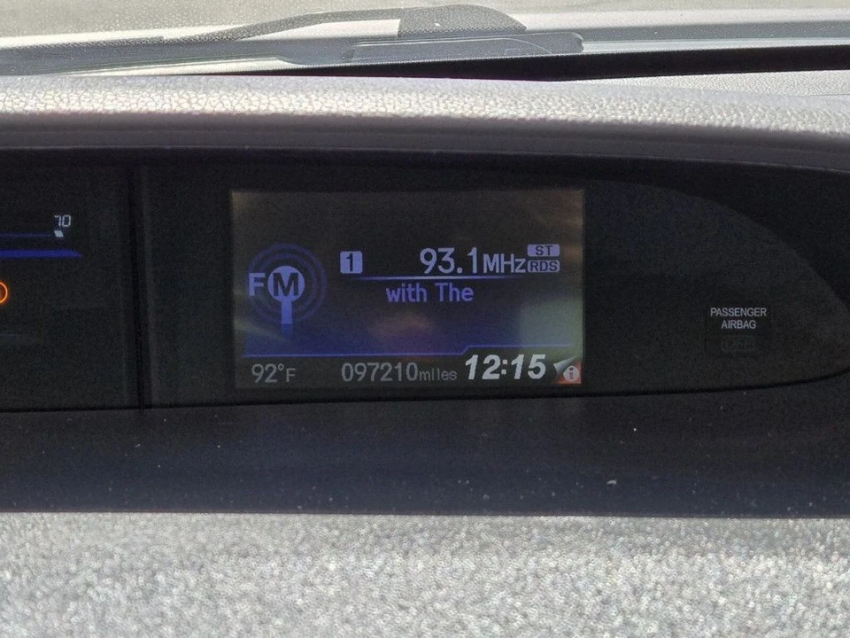 2015 Honda Civic 9th Gen - Image 18 of 19