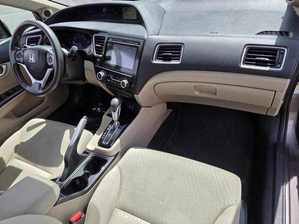 2015 Honda Civic 9th Gen - Image 14 of 19