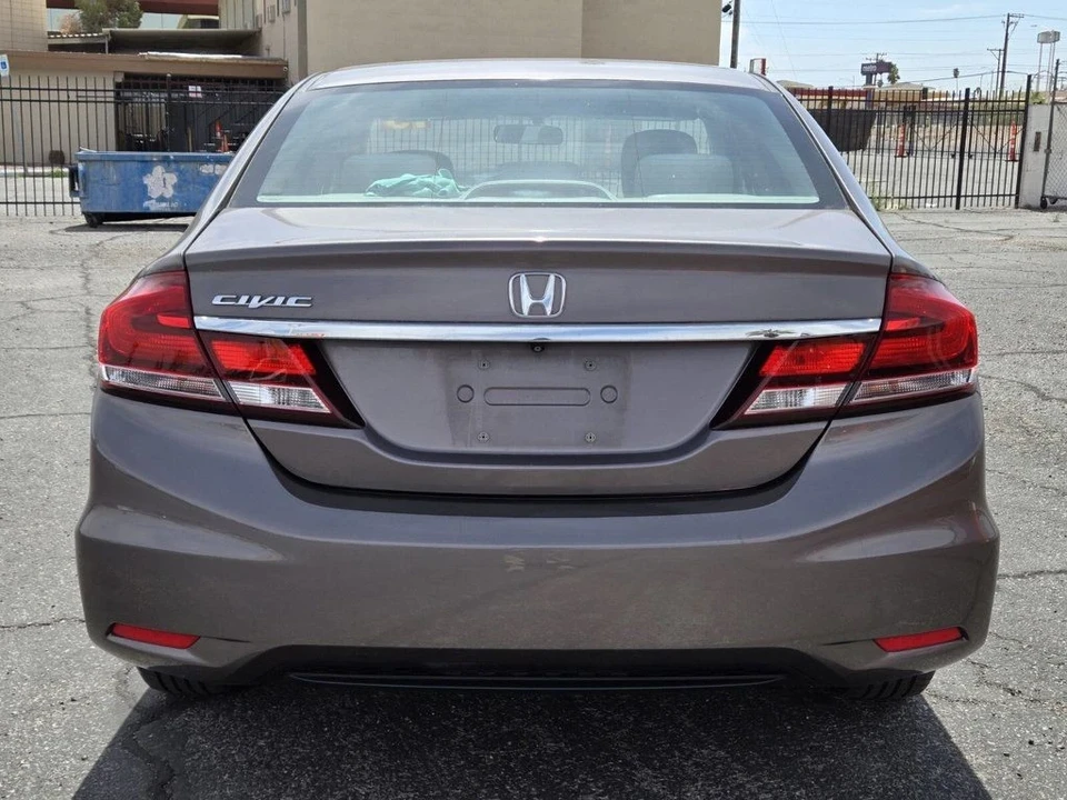2015 Honda Civic 9th Gen - Image 3 of 19