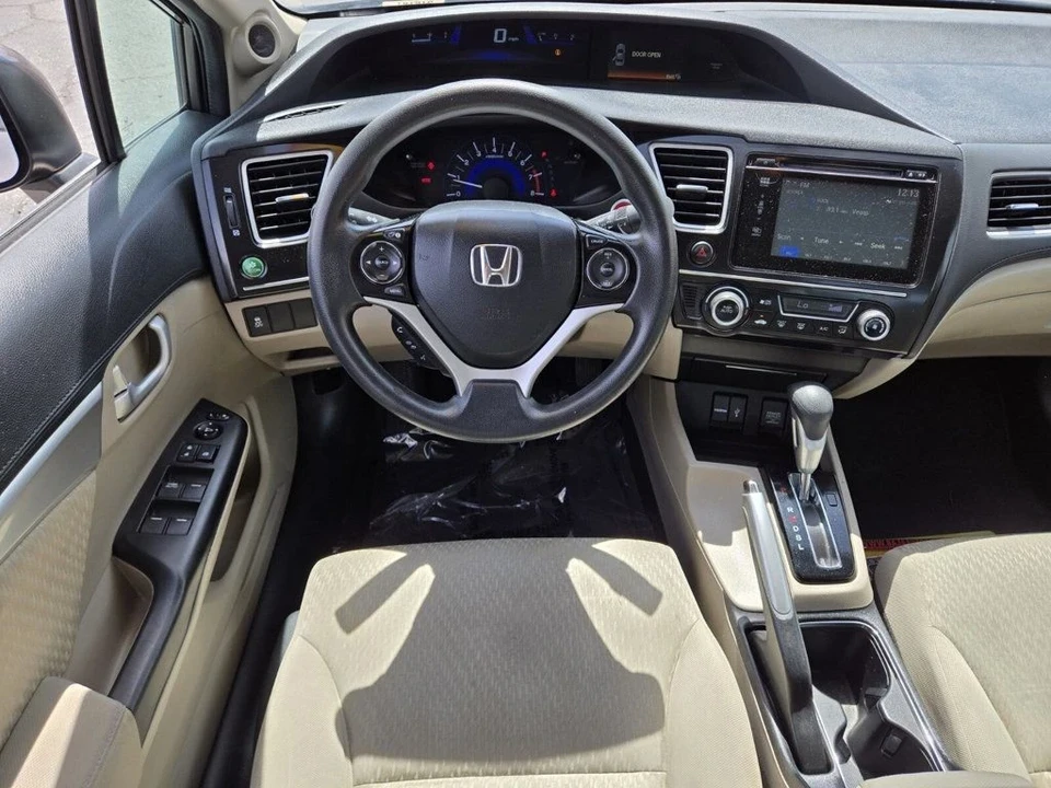 2015 Honda Civic 9th Gen - Image 9 of 12