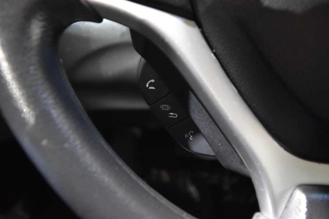 2015 Honda Civic 9th Gen - Image 14 of 21