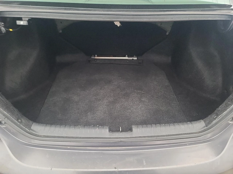 2015 Honda Civic 9th Gen - Image 12 of 21