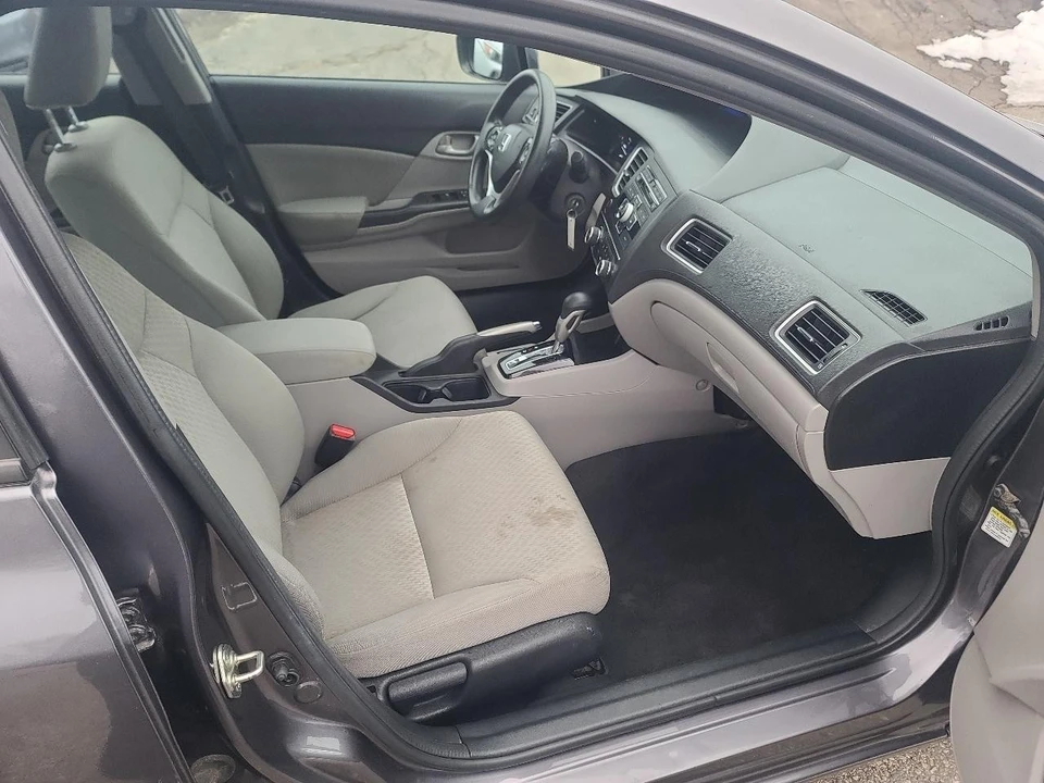 2015 Honda Civic 9th Gen - Image 14 of 21