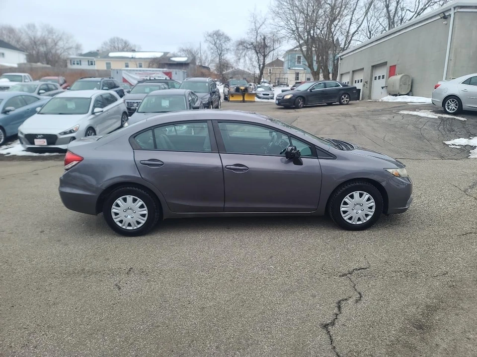 2015 Honda Civic 9th Gen - Image 8 of 21