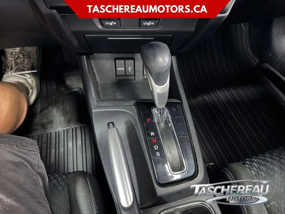 2015 Honda Civic 9th Gen - Image 12 of 14