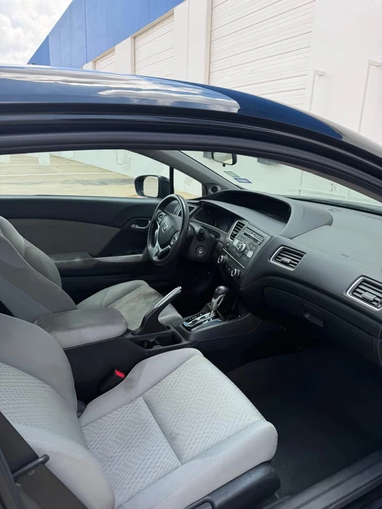 2015 Honda Civic 9th Gen - Image 6 of 8