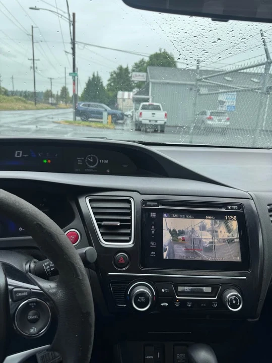 2015 Honda Civic 9th Gen - Image 5 of 8