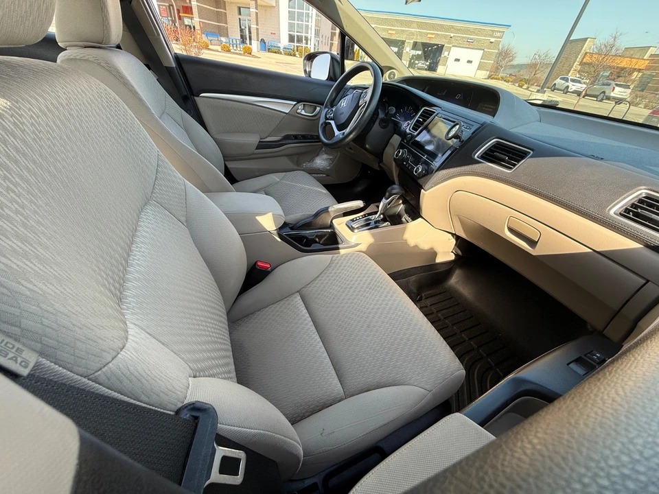 2015 Honda Civic 9th Gen - Image 16 of 20