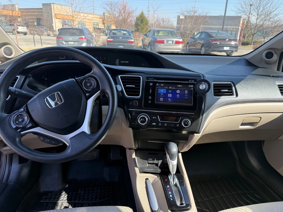2015 Honda Civic 9th Gen - Image 9 of 20