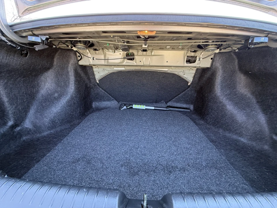 2015 Honda Civic 9th Gen - Image 19 of 20