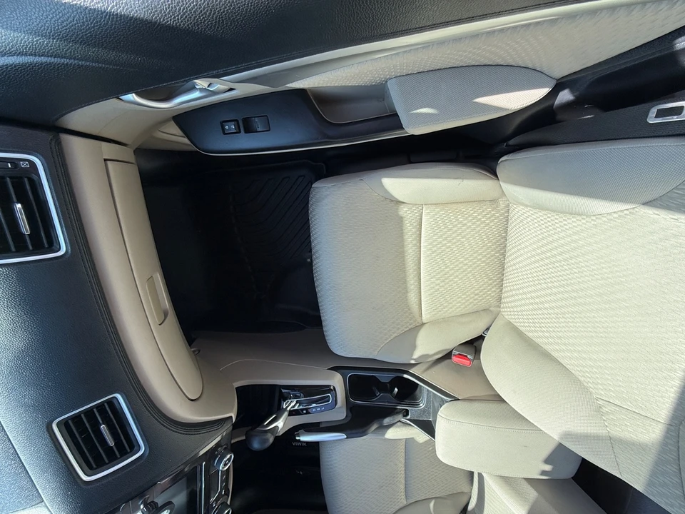 2015 Honda Civic 9th Gen - Image 12 of 20