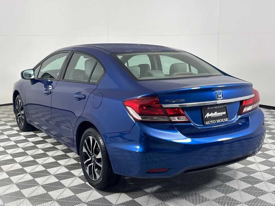 2015 Honda Civic 9th Gen - Image 5 of 12