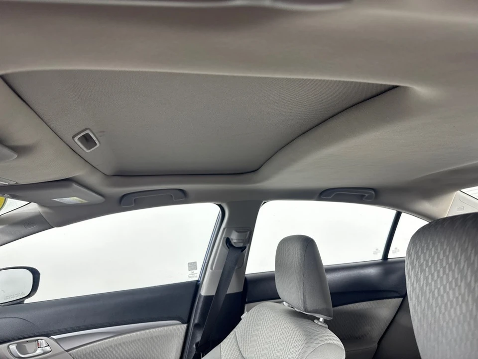 2015 Honda Civic 9th Gen - Image 12 of 12