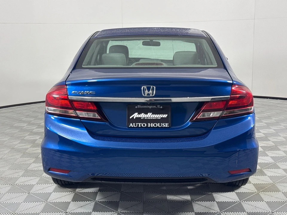 2015 Honda Civic 9th Gen - Image 4 of 12