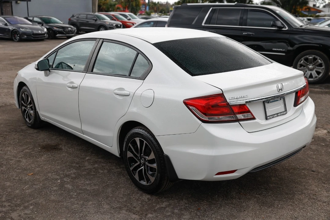 2015 Honda Civic 9th Gen - Image 5 of 12
